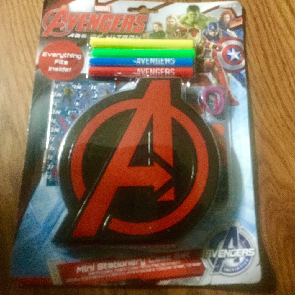 NewMarvelAvengers AgeofUltron Mini Stationery Case